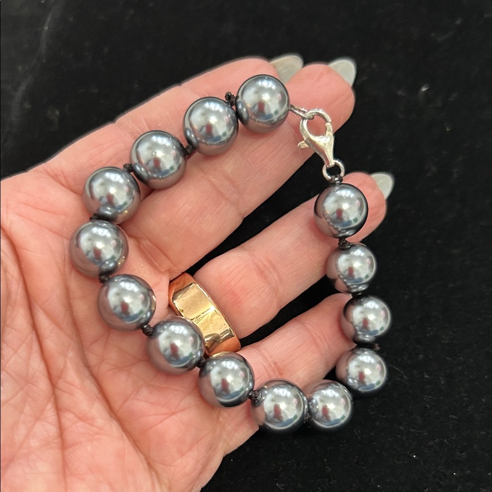 Dark Gray Round Pearl Bracelet 12mm